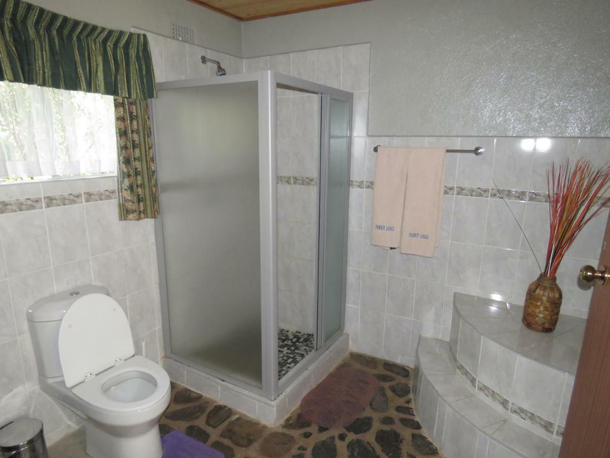 Parrot Lodge Bulawayo Exterior photo